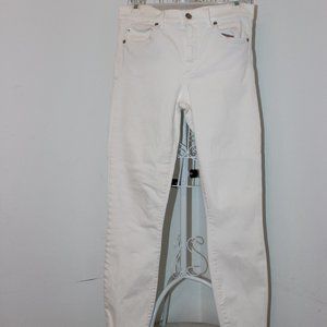 Gap - White Skinny Jeans